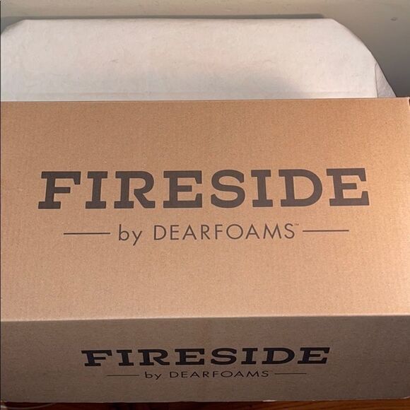 New in box Fireside By Dearfoams Mel chestnut - Picture 5 of 6